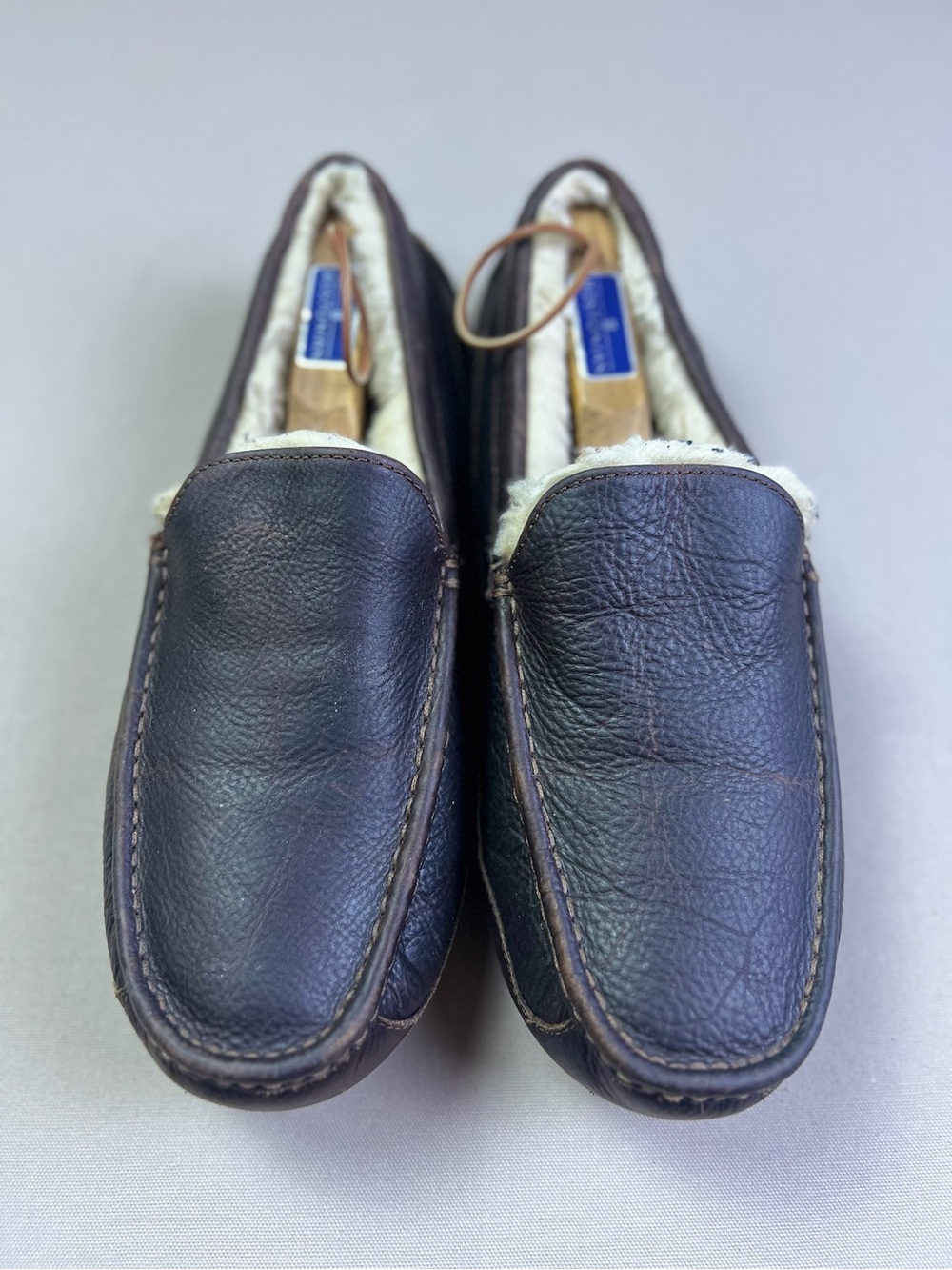 UGG Australia Ascot Slipper for Men, Size 12US - China Tea